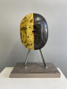 Apotropaico giallo nero